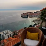 The View In Dubrovnik! דירה