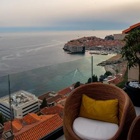 The View In Dubrovnik! דירה